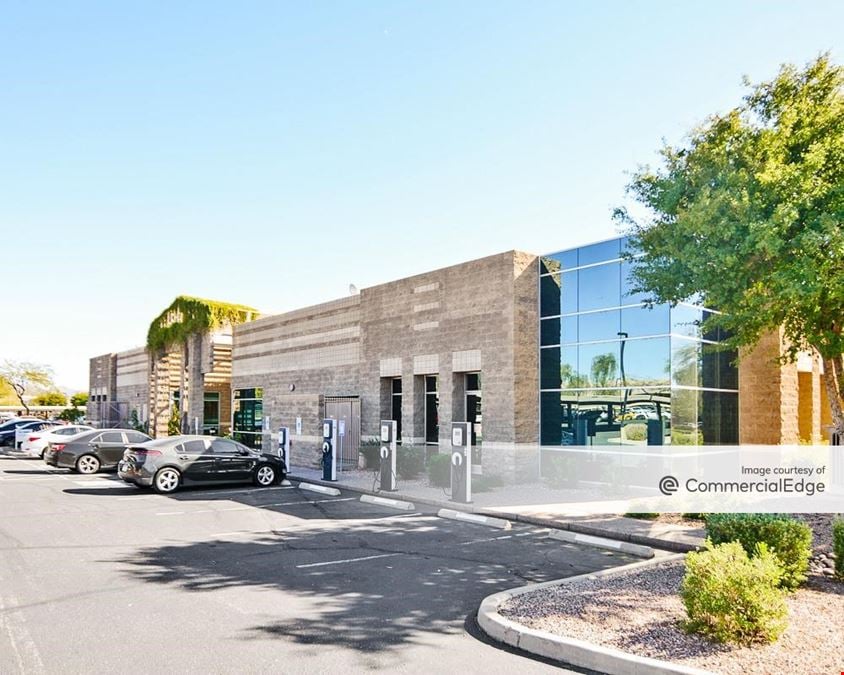 Scottsdale Executive Office Center - 15880 & 15990 North Greenway-Hayden Loop