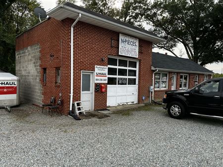 Photo of commercial space at 5731 New Kent Hwy in Quinton