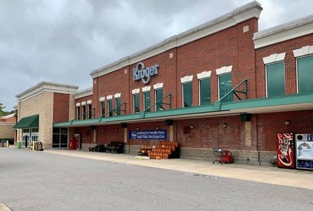 Retail space for Rent at 3054 Columbia Ave in Franklin
