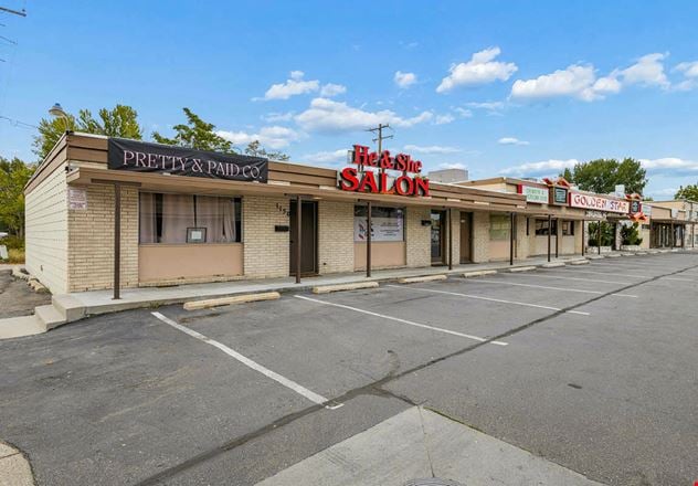 Golden Star Plaza