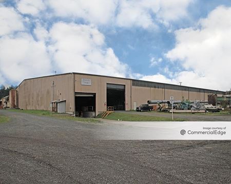 Photo of commercial space at 8220 Eustis Hunt Road East in Spanaway