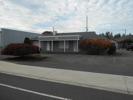 Lakewood Office Building For Lease - Lakewood