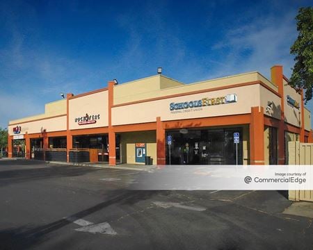 Retail space for Rent at 1006 Riley Street in Folsom