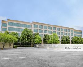 Four Parkwood Crossing