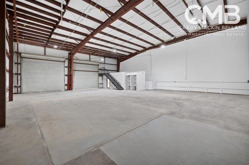 Flex Warehouse Bays