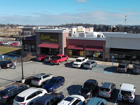 13204 Market Square Drive. - Fishers