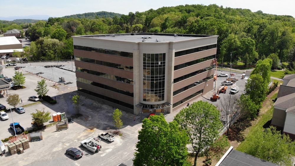 Parkside Drive Class A Office with View Dynamic Glass - 10142 Parkside