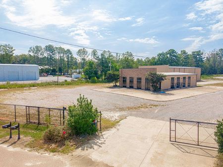 Industrial space for Rent at 6159 Mississippi 25 in Flowood