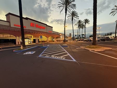 Retail space for Rent at 1453 N Azusa Ave in Covina