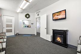 16068 E Eight Mile