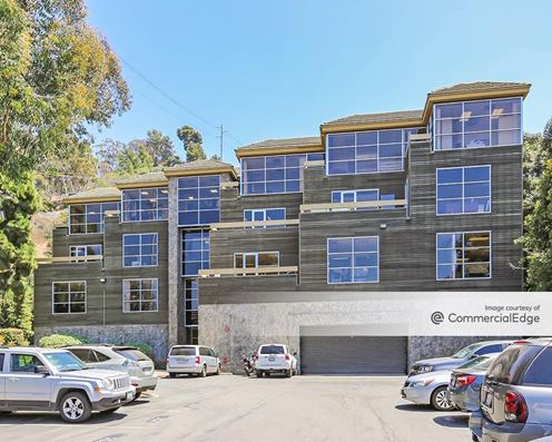 2851 Camino Del Rio South