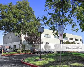 2975 Stender Wy