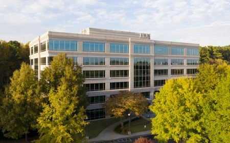 Office space for Rent at 100 North Point Center in Alpharetta