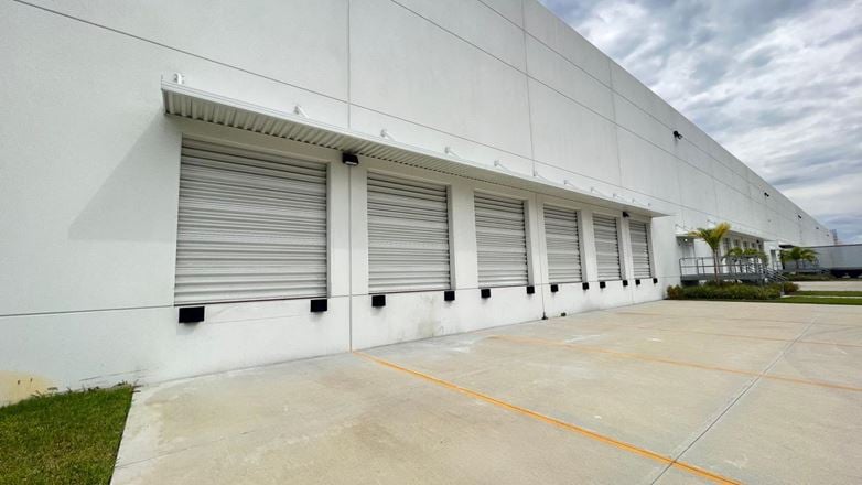 10900 NW 146th Street,  #119, Hialeah Gardens, Fl 33018