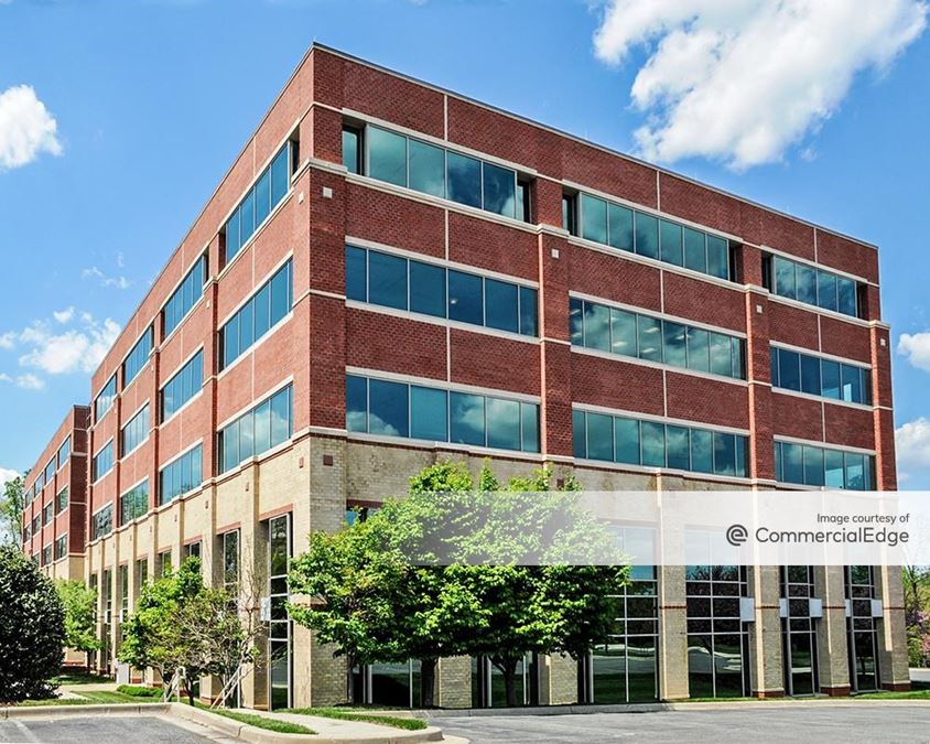 400 Professional Drive, Gaithersburg, MD 20879 | CommercialCafe.com