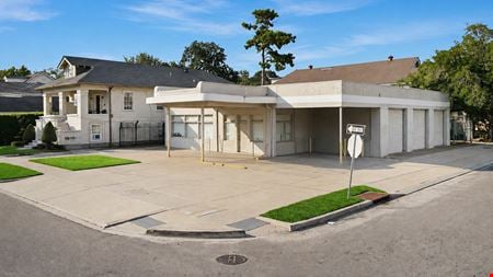 Retail space for Sale at 7701 Maple Street in New Orleans