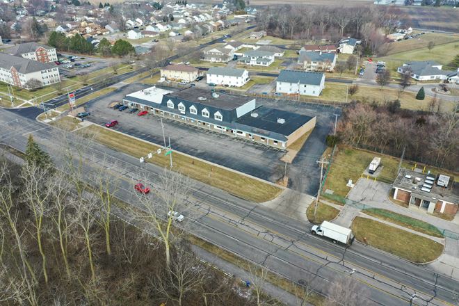 4208 Airport Hwy