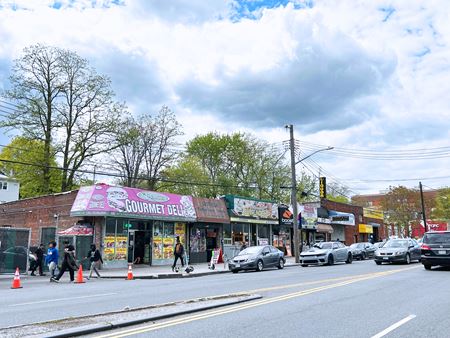 Retail space for Rent at 3431 BAYCHESTER AVENUE in Bronx