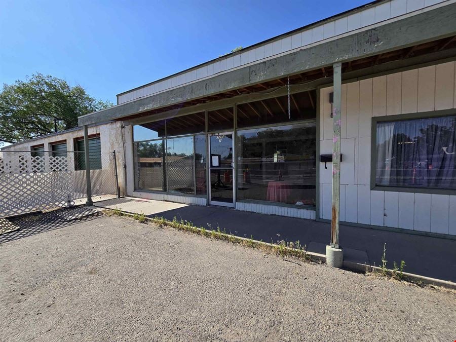 3258 F Rd