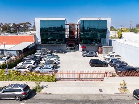 Office space for Sale at 8931 Ellis Ave in Los Angeles