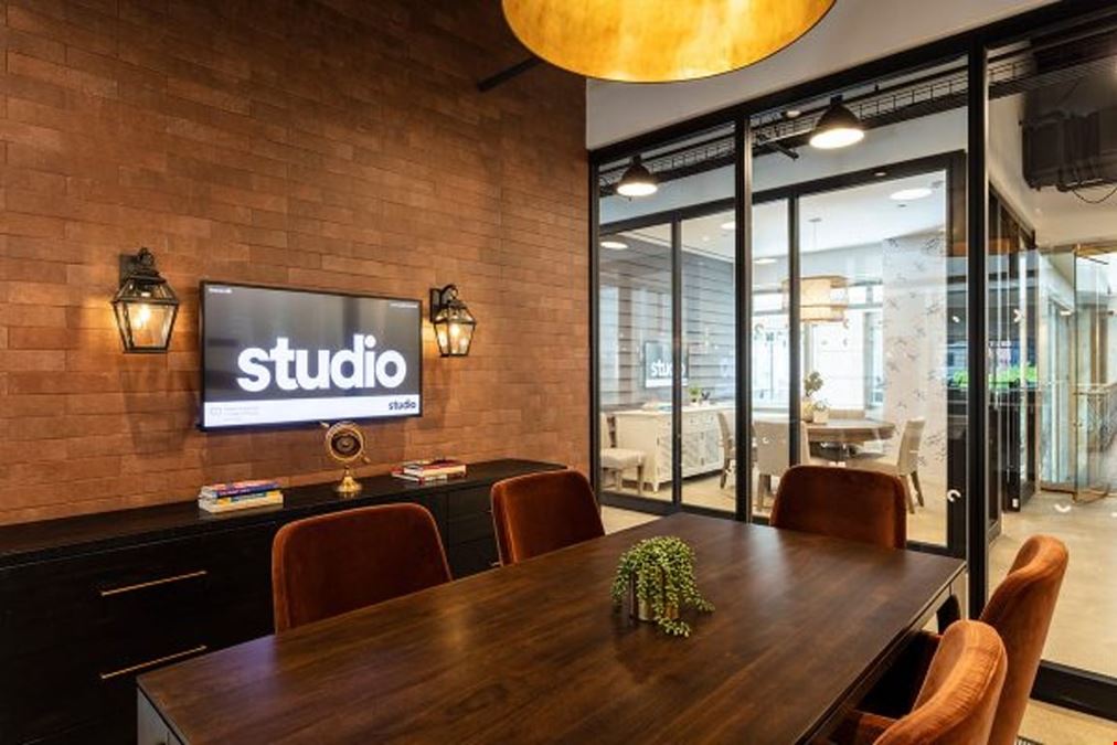 Studio - 300 Park
