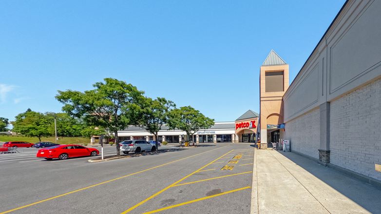 The Shops at Bethlehem