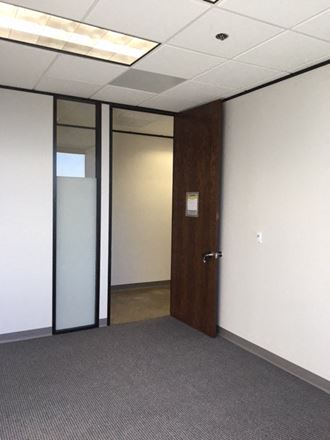 Workstyle Flexible Spaces - 6671 Southwest Freeway