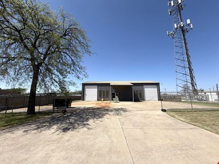 Industrial space for Rent at 203 N Hampton Rd in Crowley