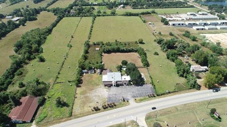 Commercial space for Rent at 19829 Farm to Market 2920 in Tomball