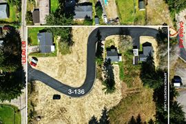 Lilac Ln Income and Development Opportunity
