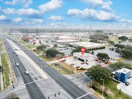 Former Starbucks on Johnston St for Lease