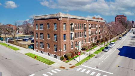Multi-Family space for Sale at 544 E. Oakwood Blvd in Chicago
