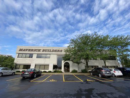 1679 Gateway Circle - Grove City