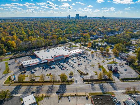 Retail space for Rent at 6920 Olive Blvd. in University City