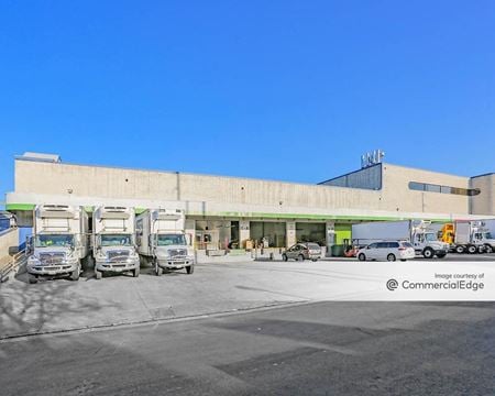 Industrial space for Rent at 1400 E. Olympic Blvd. in Los Angeles