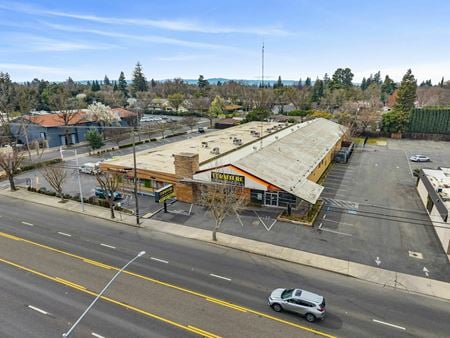 Retail space for Sale at 1009 & 1021 Mchenry Ave in Modesto