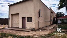 215 W Kansas Ave
