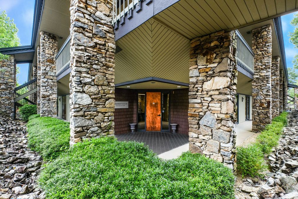 200-300 Cahaba Park Circle