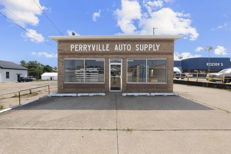 Retail space for Sale at 301 N Main St perryville in Perryville