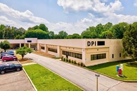 1059 E Tri County Blvd