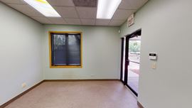 617-657 East Golf Road