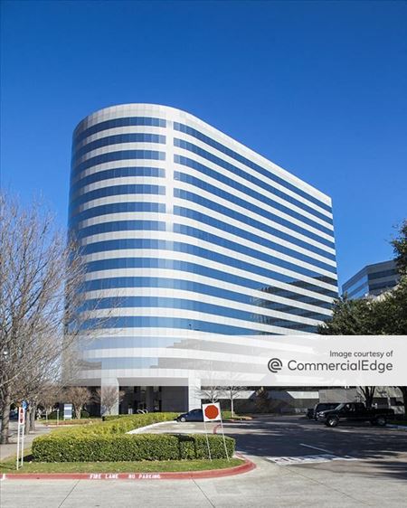 Office space for Rent at 15305 Dallas Pkwy in Addison