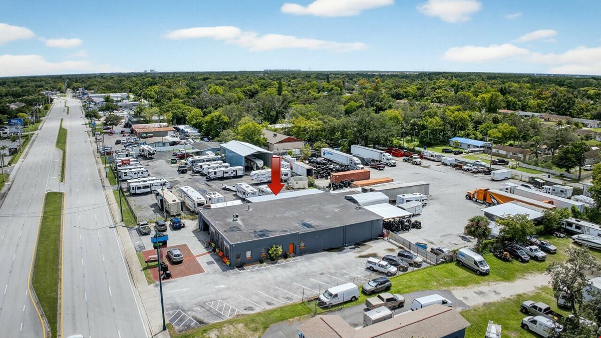 Auto Shop with Large Outdoor Storage Yard