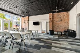South City Office/Retail for Lease
