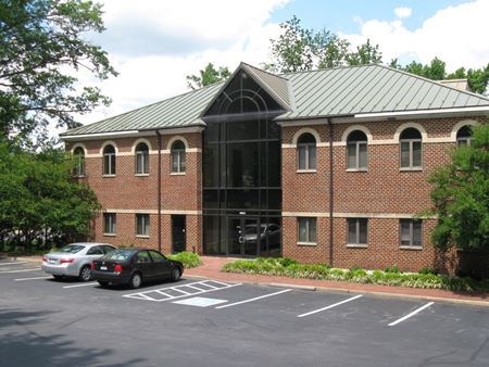 4801 Hermitage Road - Richmond