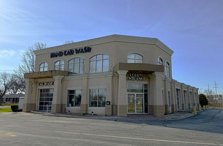 Photo of commercial space at 1215 Rand Road in Des Plaines