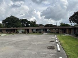River Oaks Office Building II - 2120 Welch St Houston, TX 77019