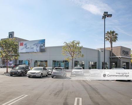 Retail space for Rent at 3309 Hyland Avenue in Costa Mesa