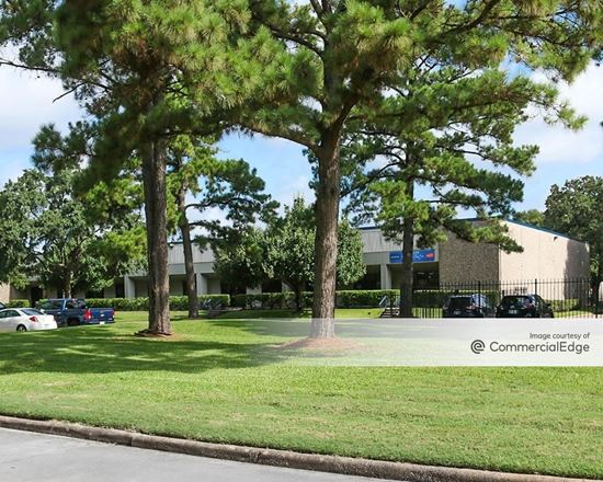 Pine Forest Business Park 4