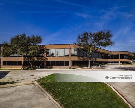 Office space for Rent at 830 Central Pkwy East in Plano